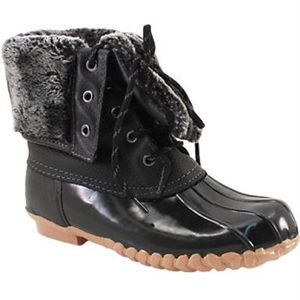 Sz 9 Sporto Delinda duck boot